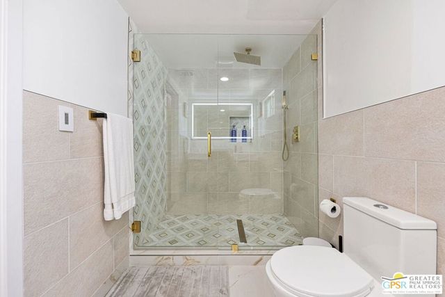73042 Willow Street, Palm Desert, CA 92260