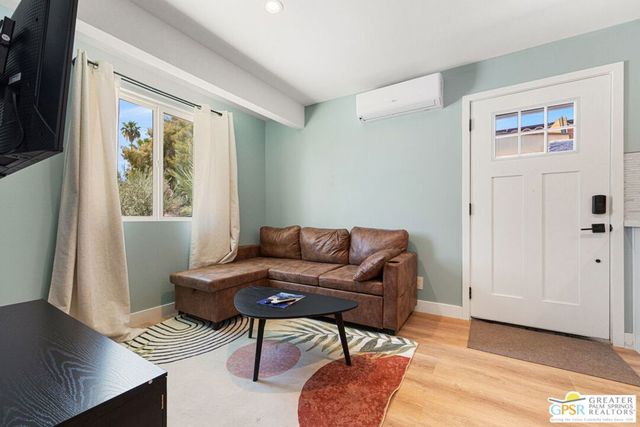 73042 Willow Street, Palm Desert, CA 92260