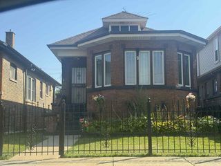 8343 S Cregier Avenue, Chicago, IL 60617