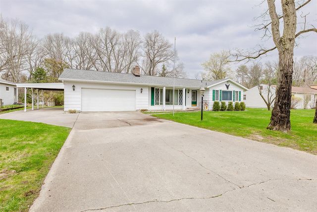 4236 W White Lake Drive, Whitehall, MI 49461