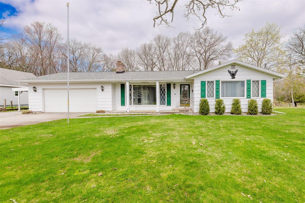 4236 W White Lake Drive, Whitehall, MI 49461