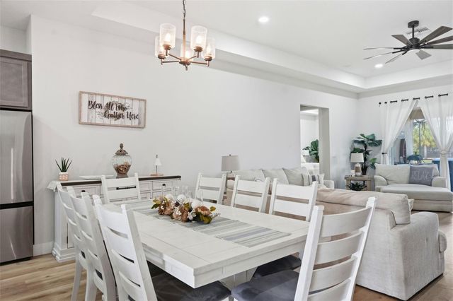 9013 MISSISSIPPI RUN, Weeki Wachee, FL 34613