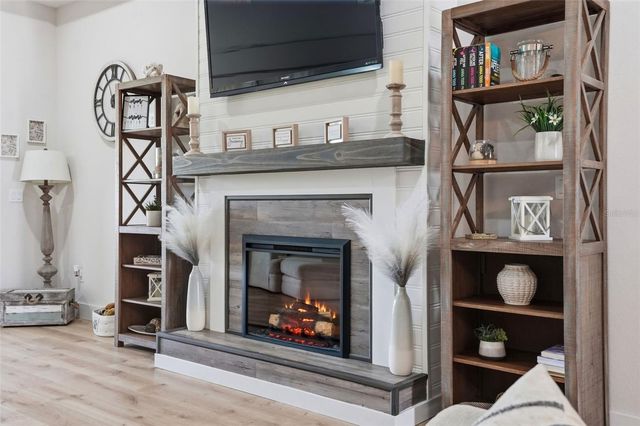 9013 MISSISSIPPI RUN, Weeki Wachee, FL 34613