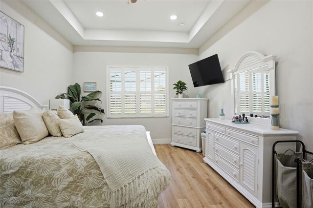 9013 MISSISSIPPI RUN, Weeki Wachee, FL 34613