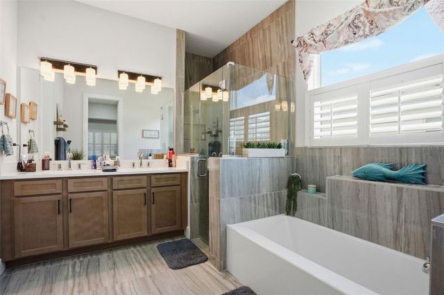 9013 MISSISSIPPI RUN, Weeki Wachee, FL 34613