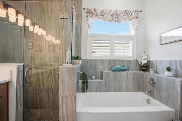 9013 MISSISSIPPI RUN, Weeki Wachee, FL 34613