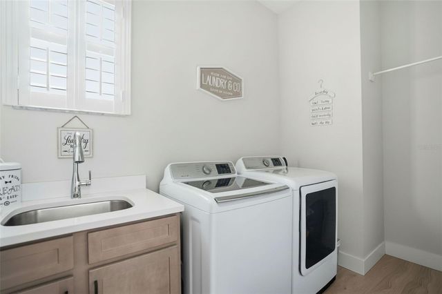 9013 MISSISSIPPI RUN, Weeki Wachee, FL 34613