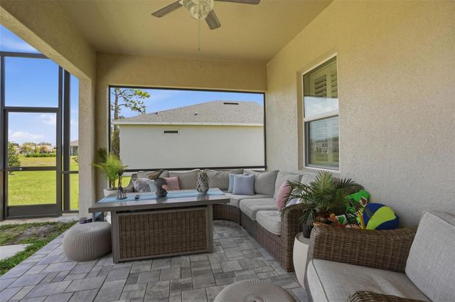 9013 MISSISSIPPI RUN, Weeki Wachee, FL 34613