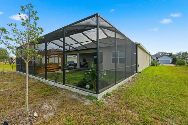 9013 MISSISSIPPI RUN, Weeki Wachee, FL 34613