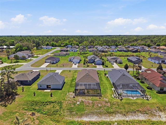 9013 MISSISSIPPI RUN, Weeki Wachee, FL 34613