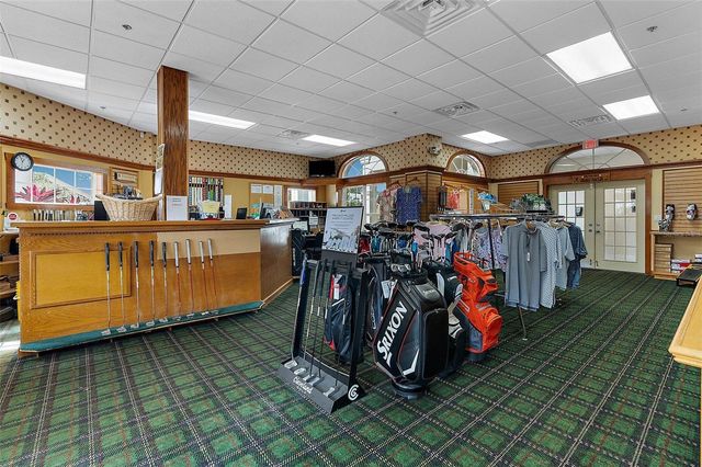 9013 MISSISSIPPI RUN, Weeki Wachee, FL 34613