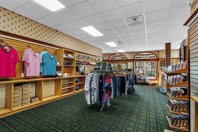 9013 MISSISSIPPI RUN, Weeki Wachee, FL 34613