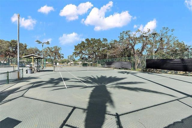 9013 MISSISSIPPI RUN, Weeki Wachee, FL 34613