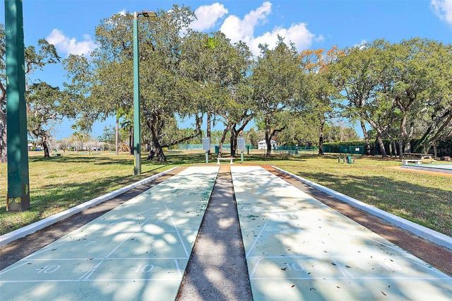 9013 MISSISSIPPI RUN, Weeki Wachee, FL 34613