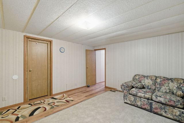 376 Dickson Lane, Gordon, TX 76453