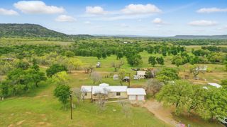 376 Dickson Lane, Gordon, TX 76453
