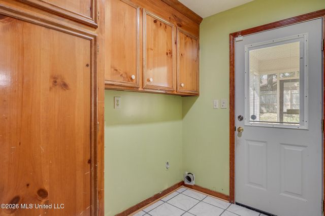 551 Buchanan Drive, Byram, MS 39272