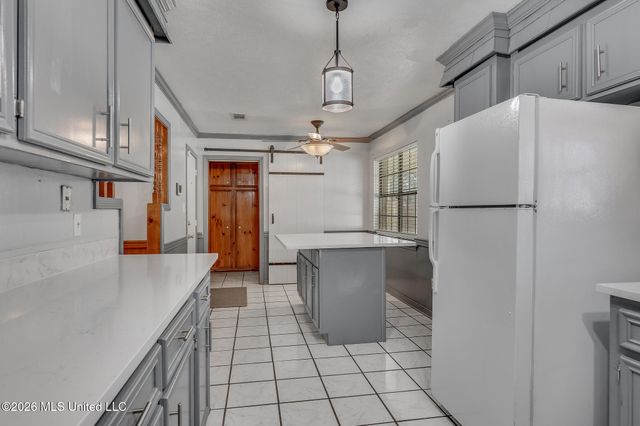 551 Buchanan Drive, Byram, MS 39272