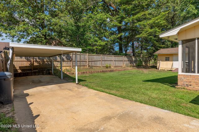 551 Buchanan Drive, Byram, MS 39272