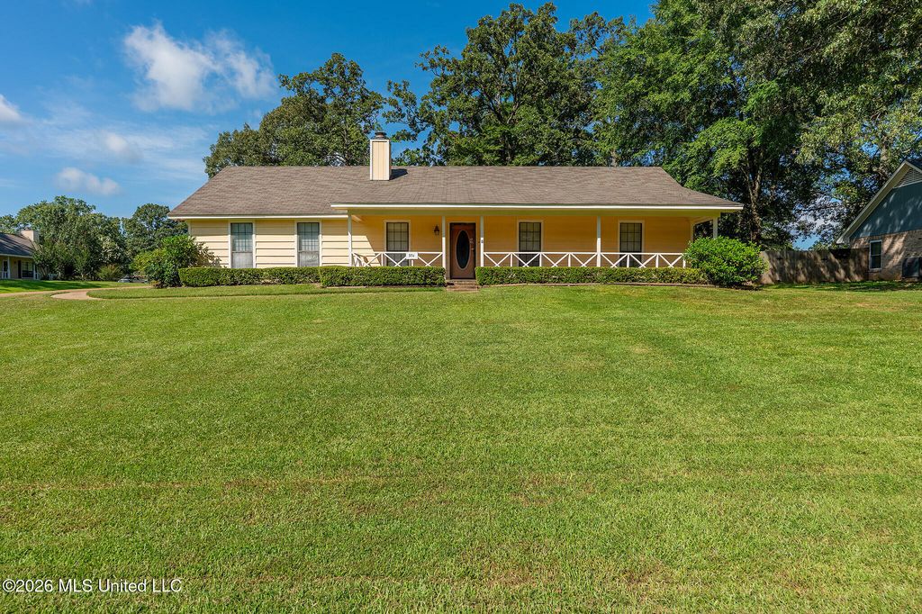 551 Buchanan Drive, Byram, MS 39272