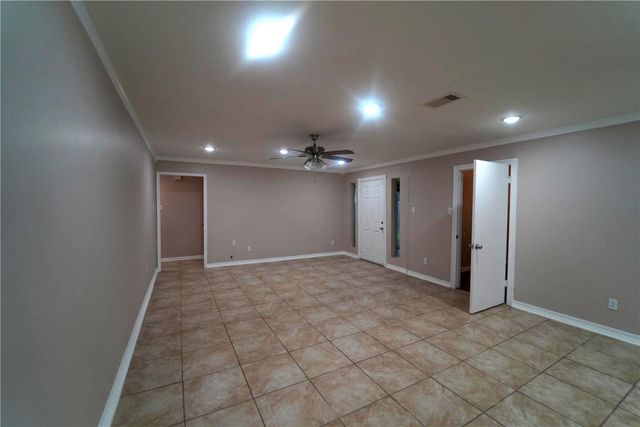 5110 Michael Drive, Houston, TX 77017