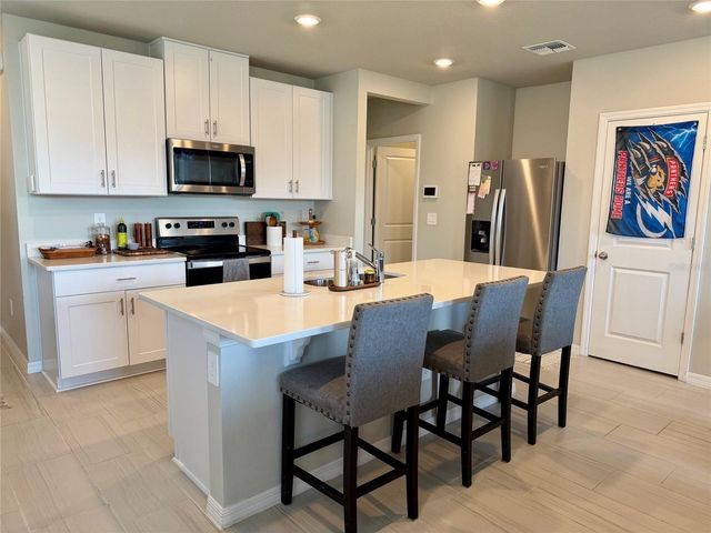 7687 INTREPID ROAD, Wesley Chapel, FL 33545