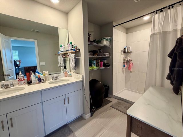 7687 INTREPID ROAD, Wesley Chapel, FL 33545