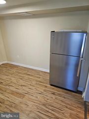 -30 E PALL MALL ST, Winchester, VA 22601
