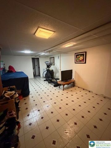 529 North lafayette, Allentown City, PA 18104