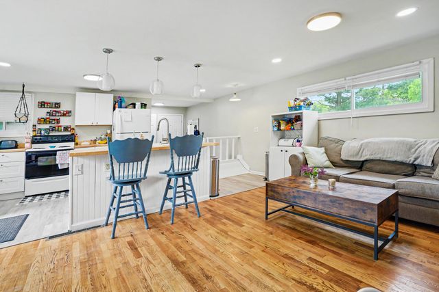 510 W 3rd Street, Buchanan, MI 49107