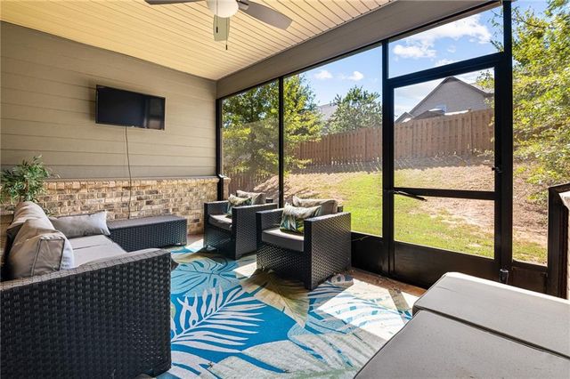 2208 Medlock Lane, Mcdonough, GA 30253