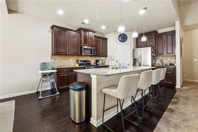 2208 Medlock Lane, Mcdonough, GA 30253