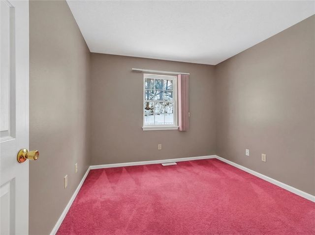 86 Amberwood Place, Greece, NY 14626