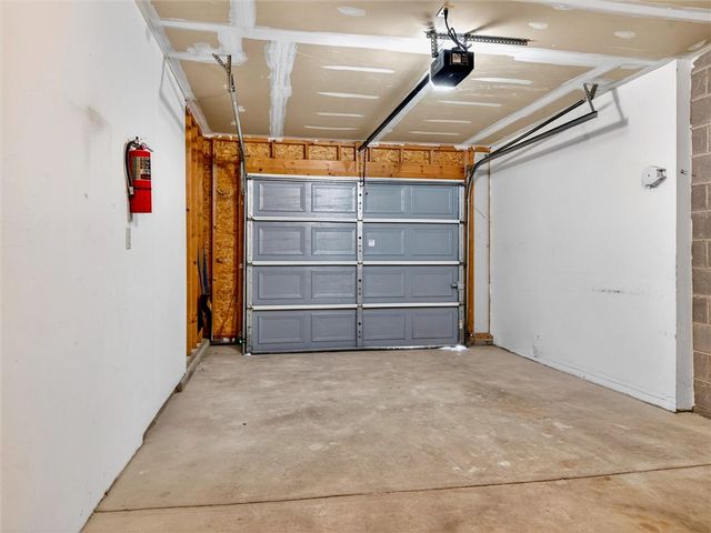 86 Amberwood Place, Greece, NY 14626