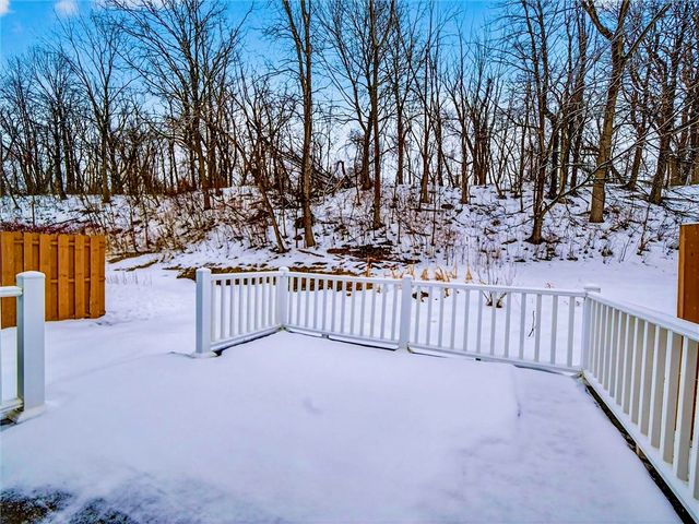 86 Amberwood Place, Greece, NY 14626