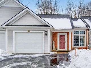 86 Amberwood Place, Greece, NY 14626