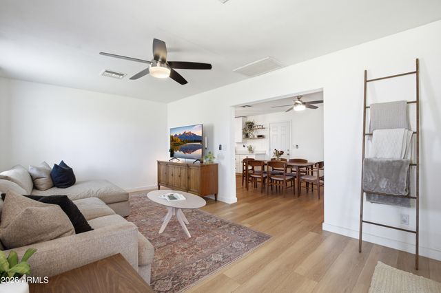 706 N CEDAR Street, Gilbert, AZ 85233