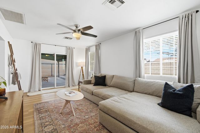 706 N CEDAR Street, Gilbert, AZ 85233
