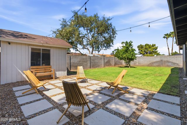 706 N CEDAR Street, Gilbert, AZ 85233