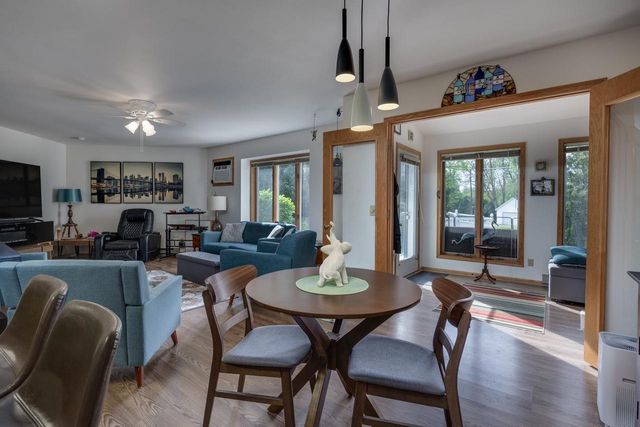 412 Lawn Street, Cambridge, WI 53523