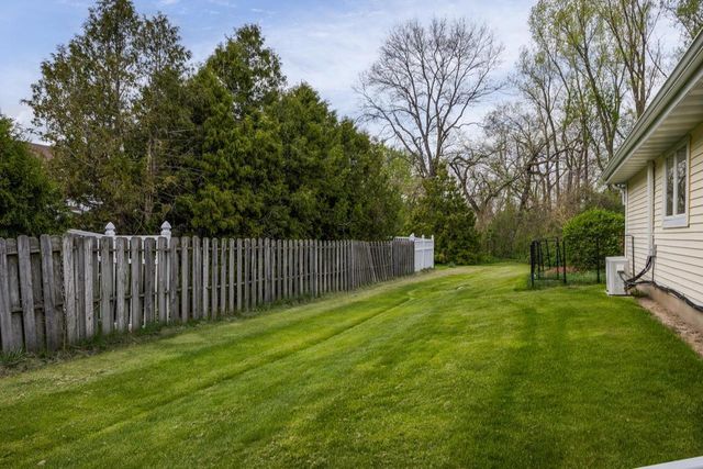 412 Lawn Street, Cambridge, WI 53523
