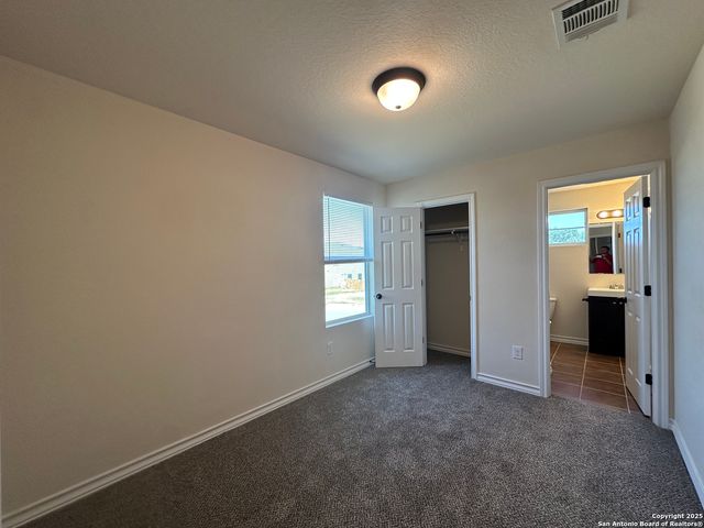 16707 Jupiter Hvn Unit 1, Selma, TX 78154