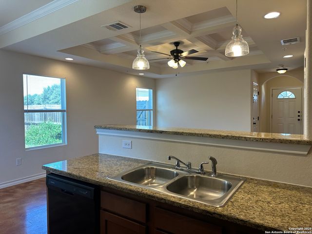 16707 Jupiter Hvn Unit 1, Selma, TX 78154