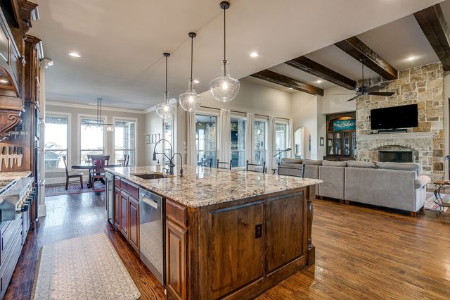 140 Overlook Drive, Aledo, TX 76008