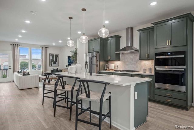 42810 Atwood Avenue, Novi, MI 48375