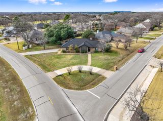 9130 Hanging Moss Drive, Granbury, TX 76049