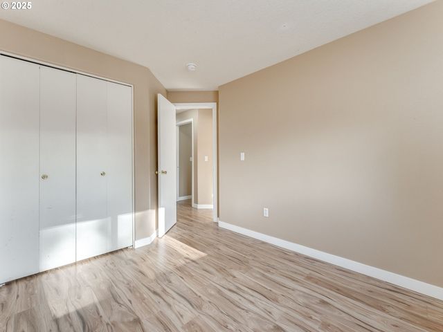 453 Nw LINCOLN St, Hillsboro, OR 97124