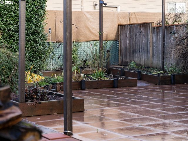 453 Nw LINCOLN St, Hillsboro, OR 97124