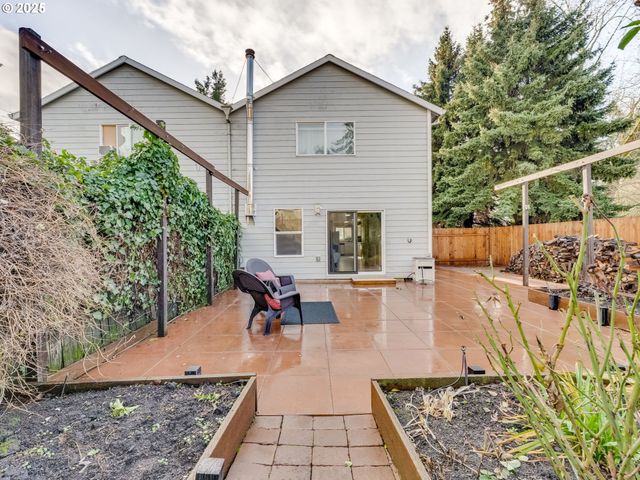 453 Nw LINCOLN St, Hillsboro, OR 97124