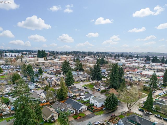 453 Nw LINCOLN St, Hillsboro, OR 97124